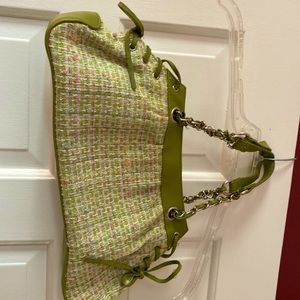 Cute green purse new without tags